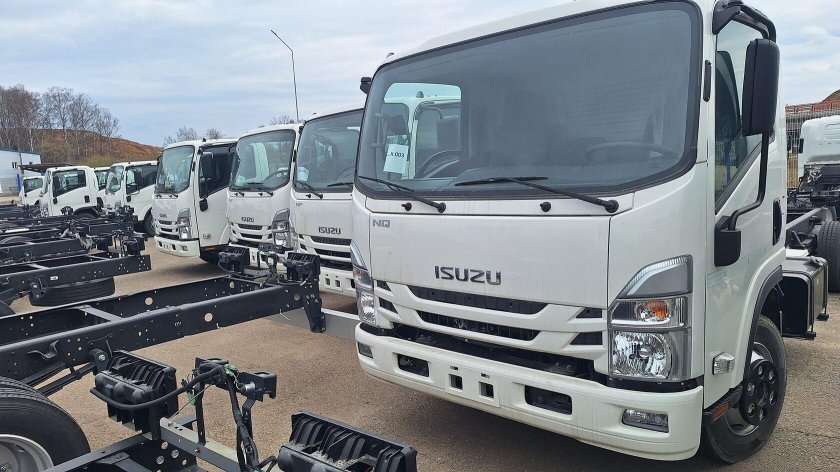 Isuzu elf n series