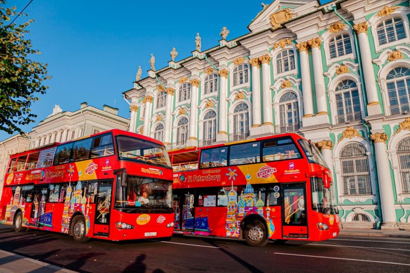 Автобус City Sightseeing Санкт-Петербург