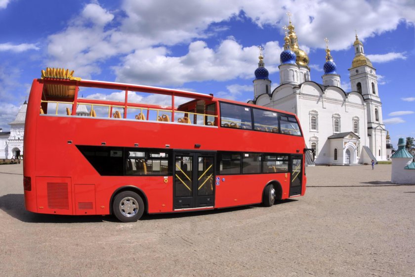 Автобус двухэтажный