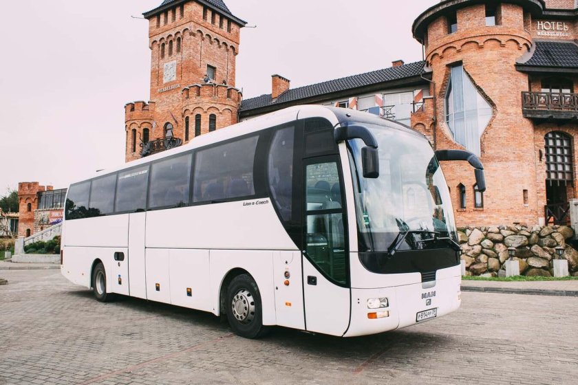 Туристический автобус