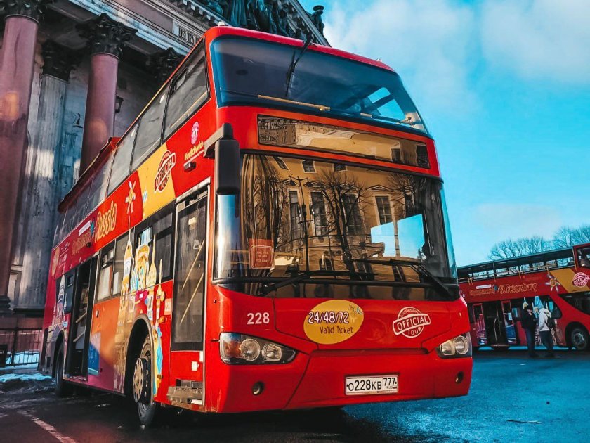 Автобус City Sightseeing Санкт-Петербург