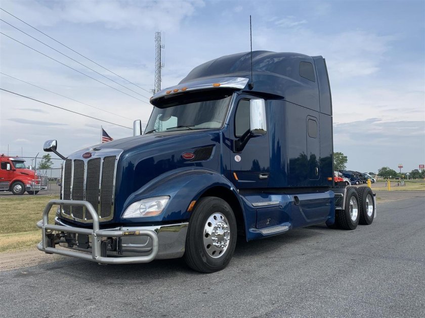 Петербилт 579