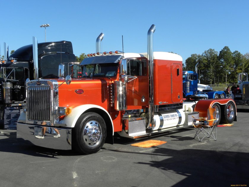 Петербилт 271