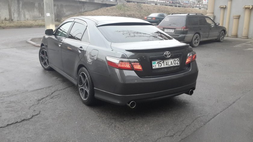 Toyota Camry v40 3.5