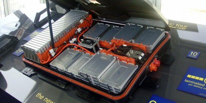 Nissan leaf battery