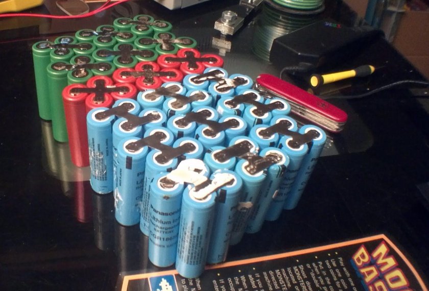 Литий-ионный аккумулятор 18650