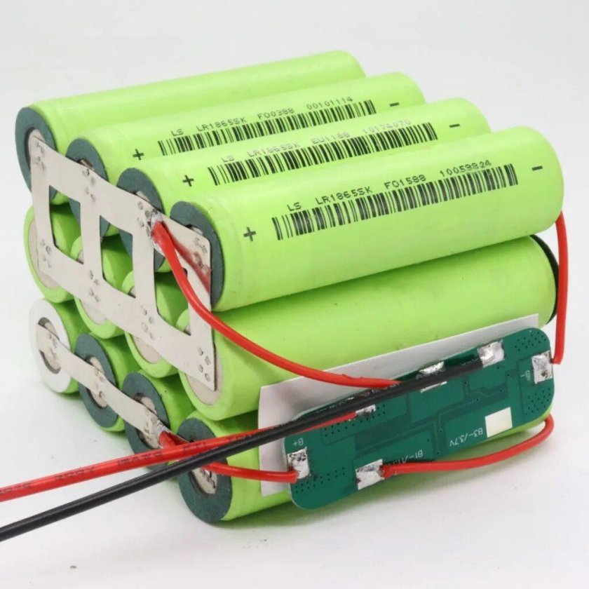 Литий-ионный аккумулятор 18650