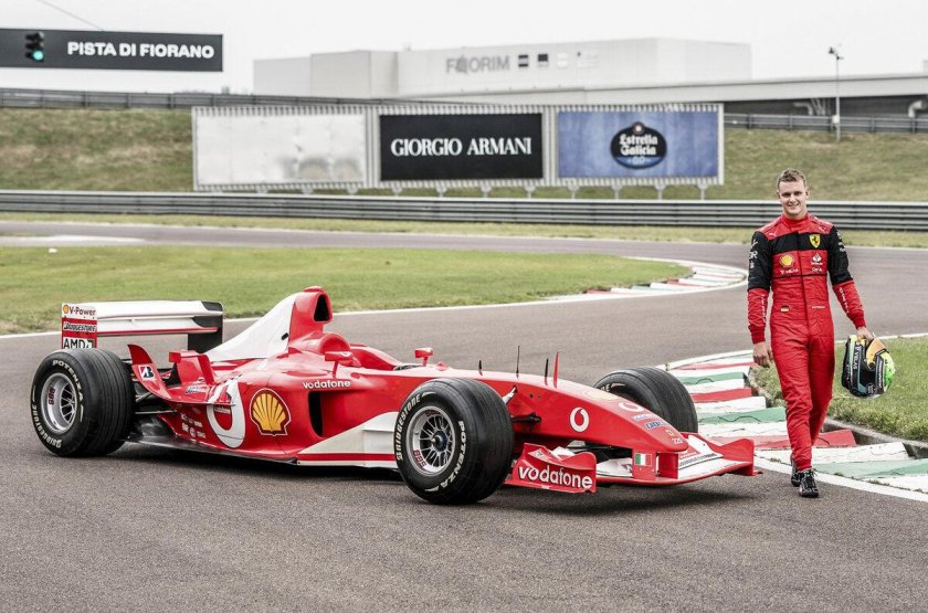 Ferrari f2003-ga