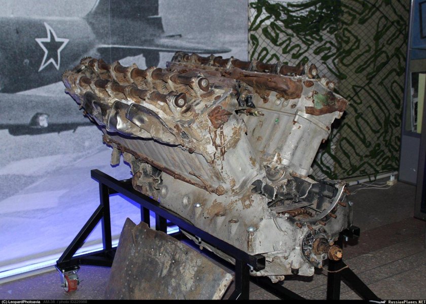 Двигатель ил 2