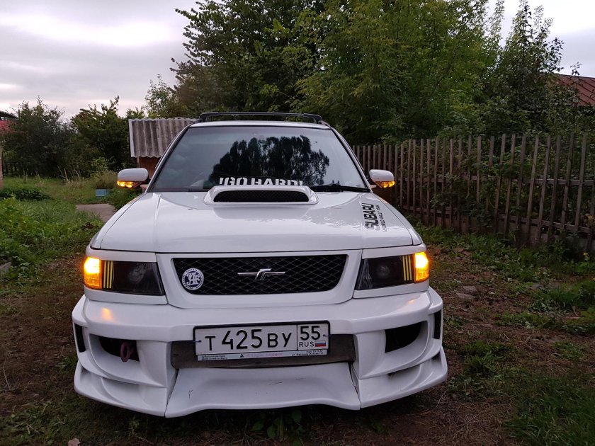 Subaru Forester sf5 1999