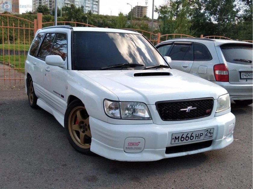 Subaru Forester STI 2m