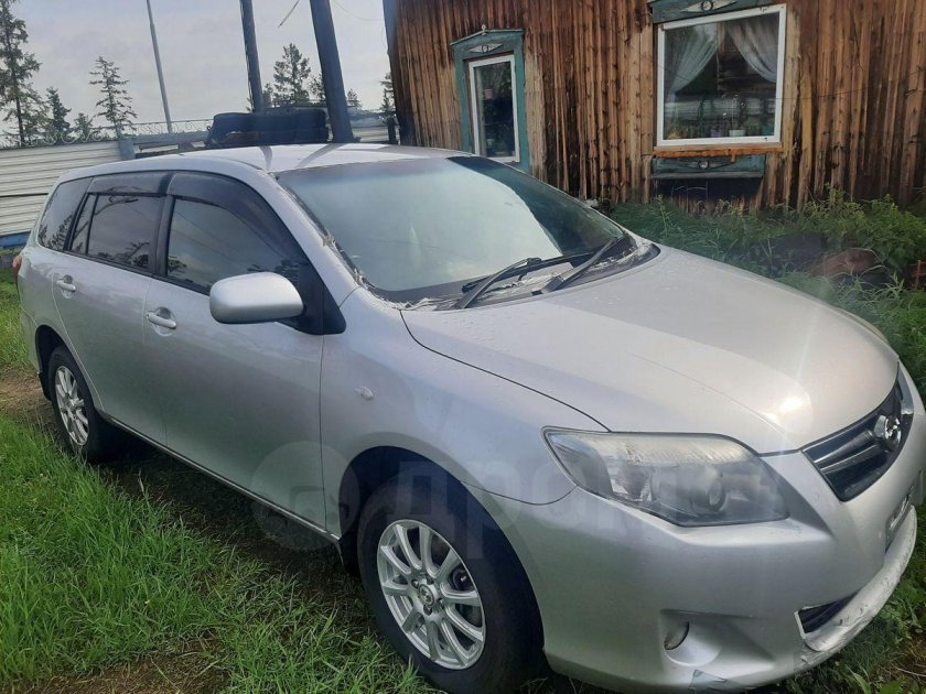 ТС Toyota Corolla Fielder 2010г.в. без переднего бампера
