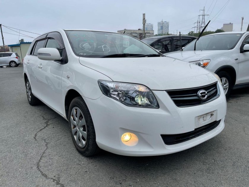 Тойота Филдер 2011г