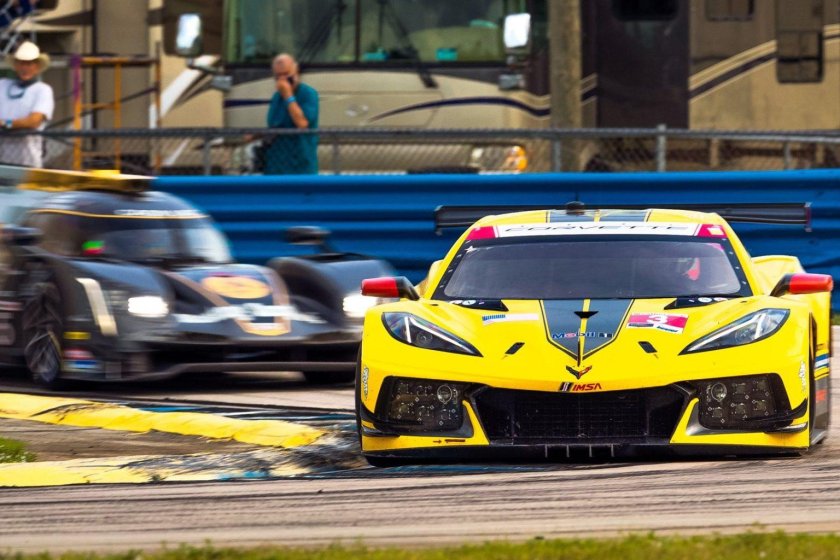 Chevrolet corvette c8.r