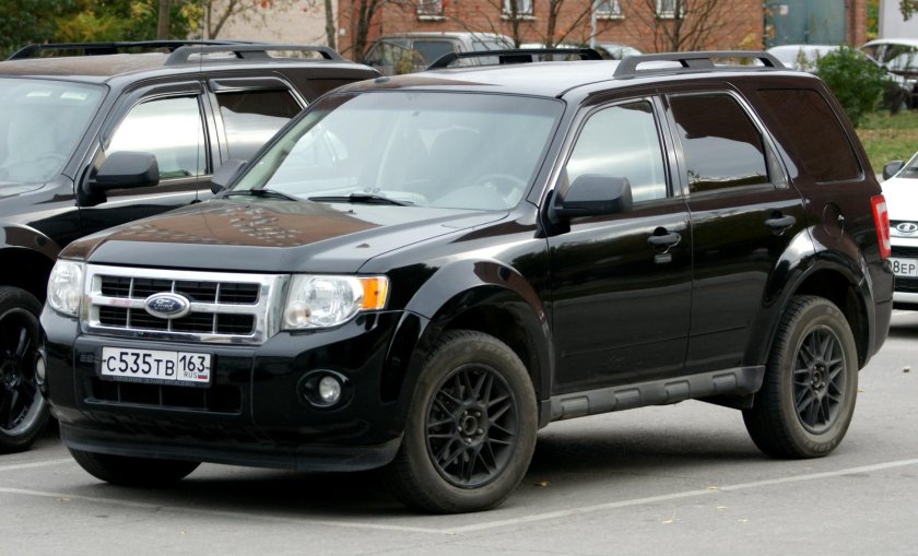 Ford Escape 2