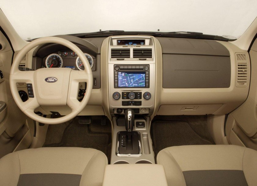 Ford Escape 2008 салон