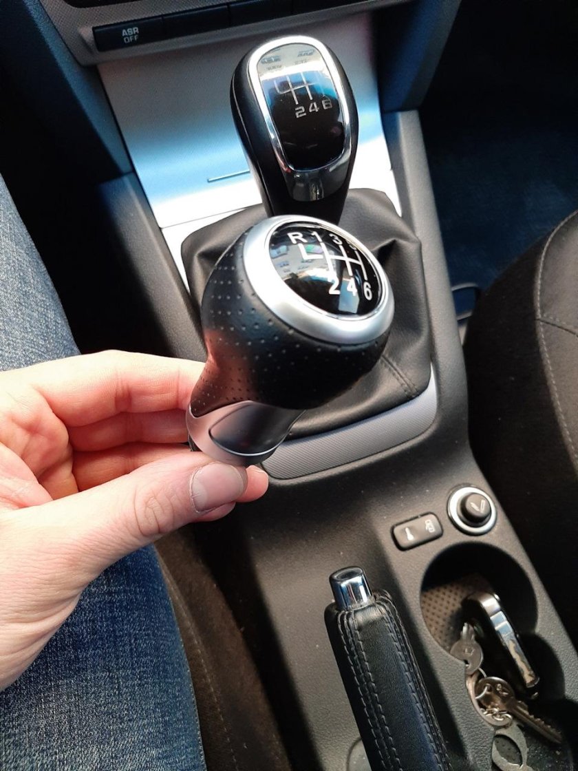 Шкода Октавия а5 ручка МКПП