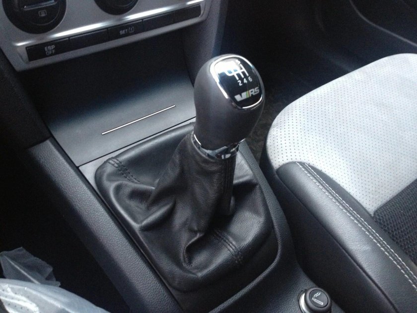 Ручка МКПП Шкода Рапид