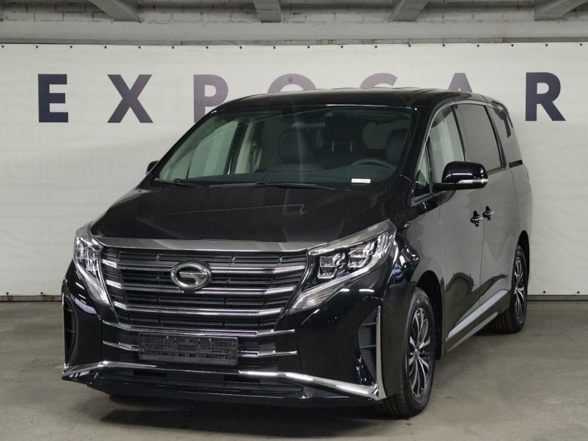 Минивэн GAC gm8