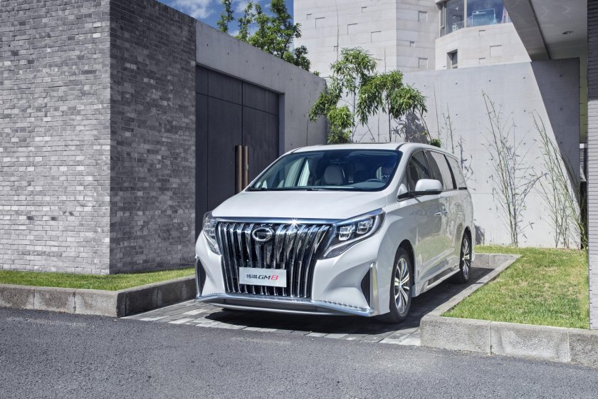 Новый Тойота альфард 2022