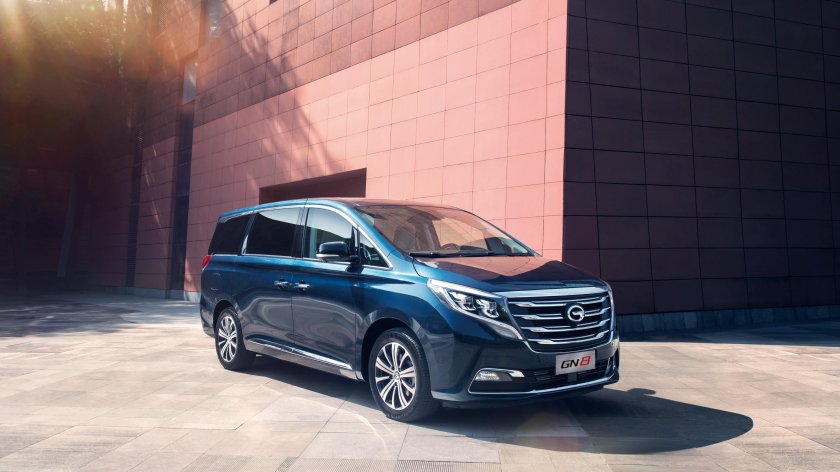 Китайский минивэн GAC gm8