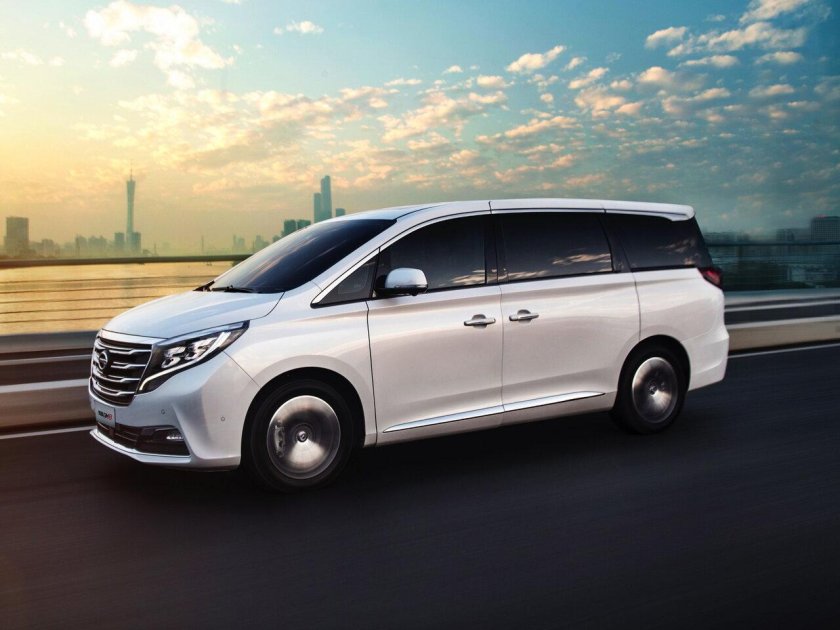 JAC минивэн gm8