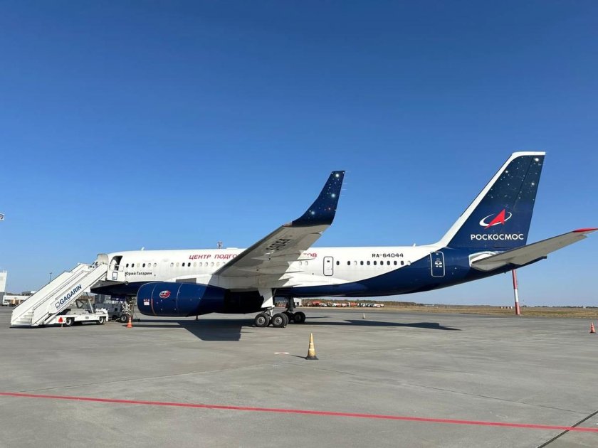 Ту 204 самолет