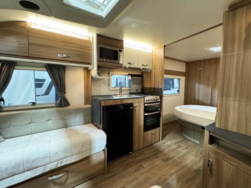 Трейлер дом на колесах