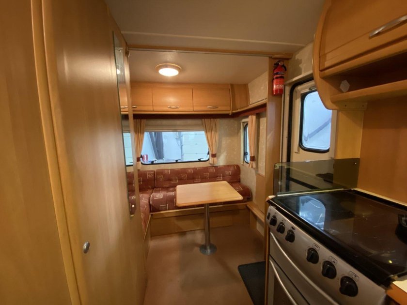 Прицеп дача Swift Lifestyle 510