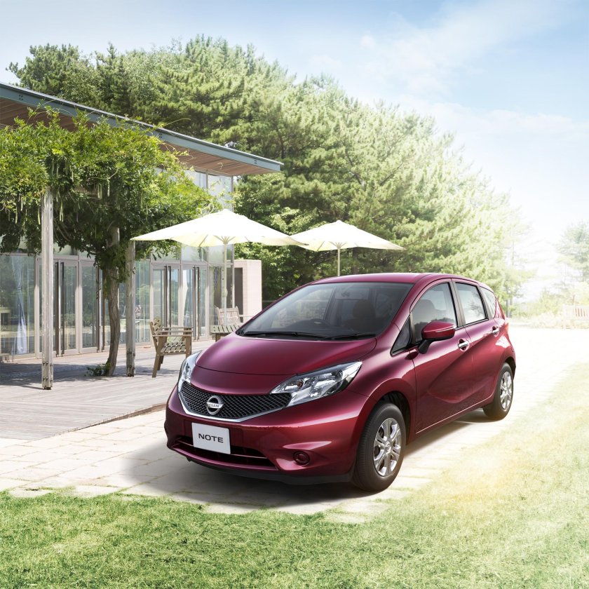 Ниссан Note 2017