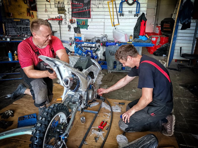 Мотоциклы на сервисе