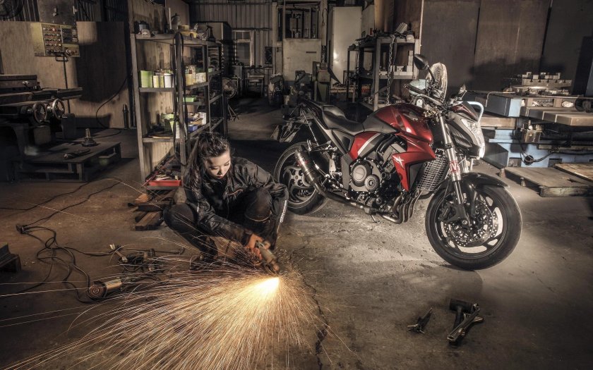 Гараж для мотоцикла