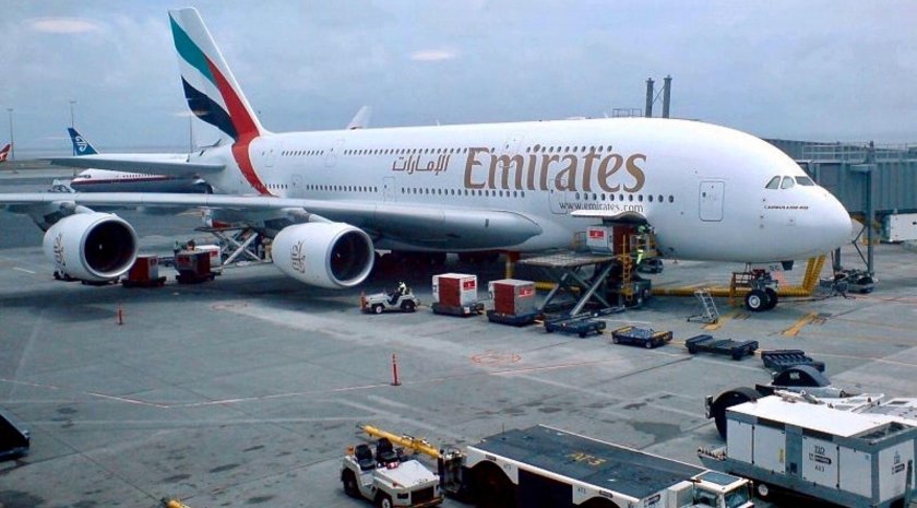 Airbus a 380 800 emirates