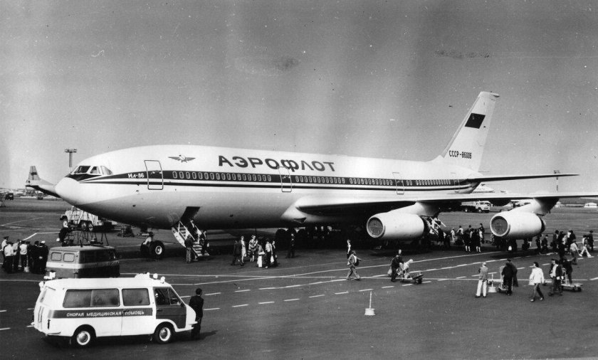 Самолет ил 86