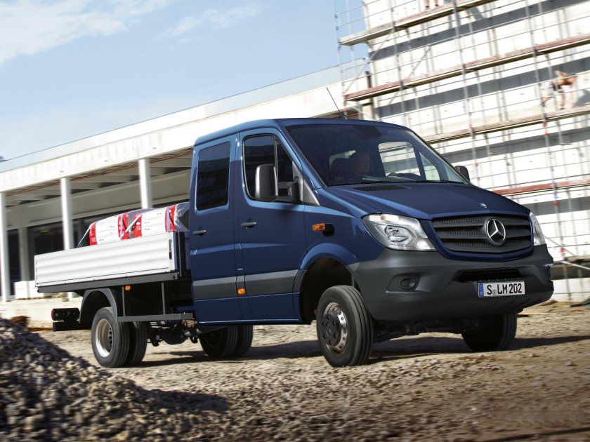 Мерседес Бенц Спринтер бортовой