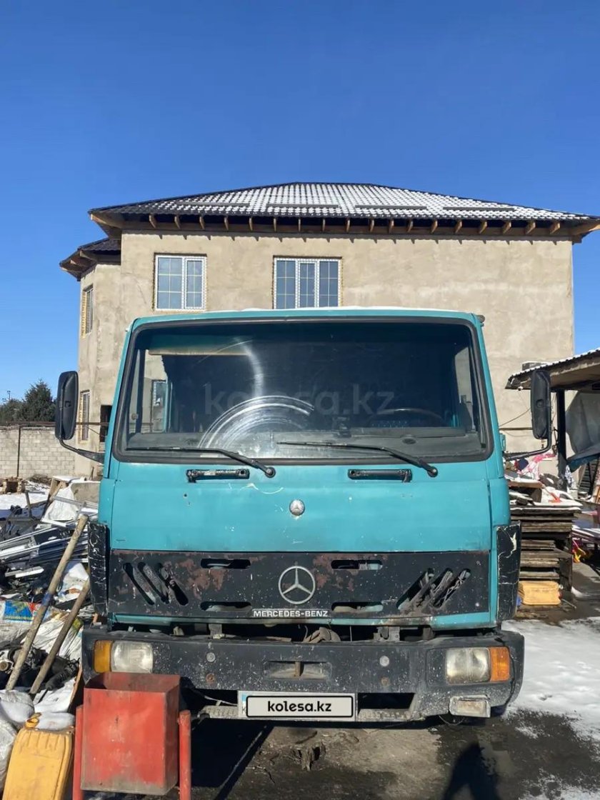 Mercedes-benz 809 1991