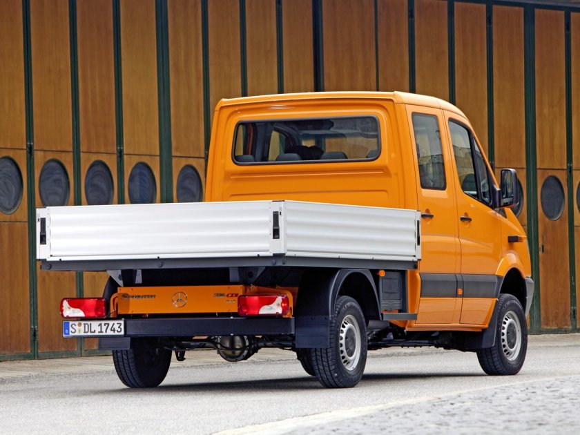 Мерседес Спринтер 4х4 бортовой