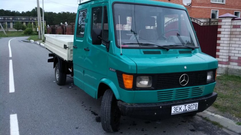 Мерседес Бенц т1 бортовой