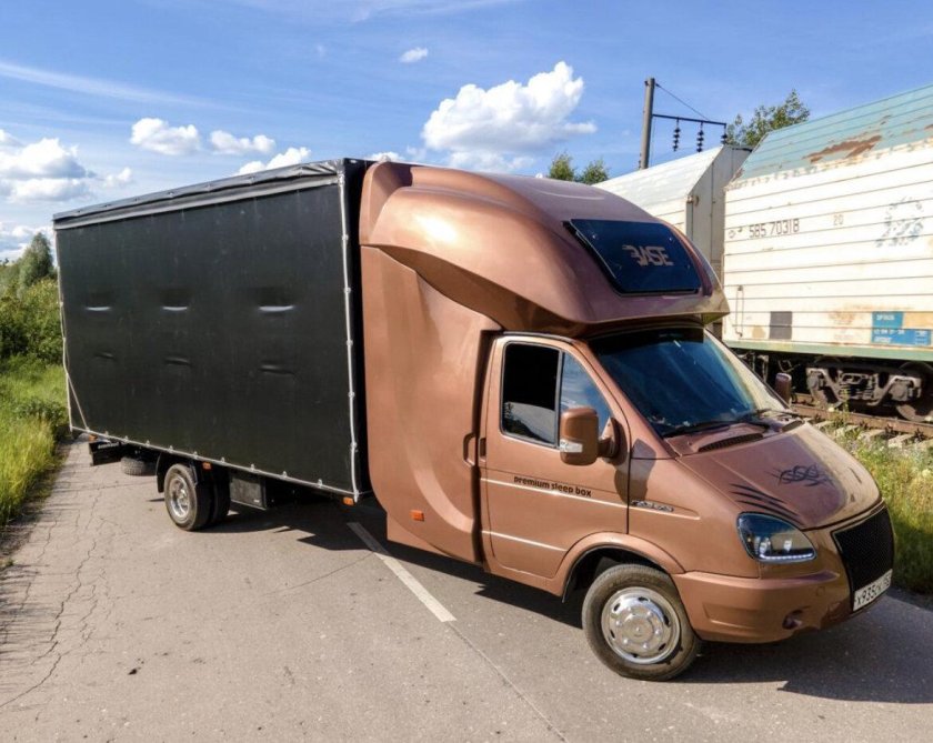 Закабинный спальник Base