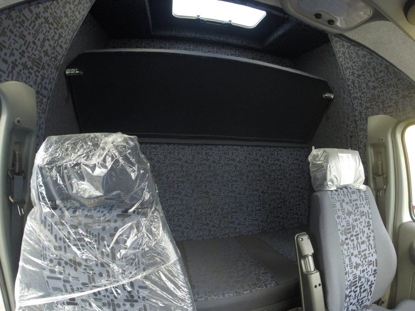 Закабинный спальник на Газель