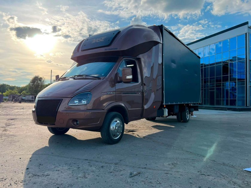 Газель некст с закабинным спальником 6 метров