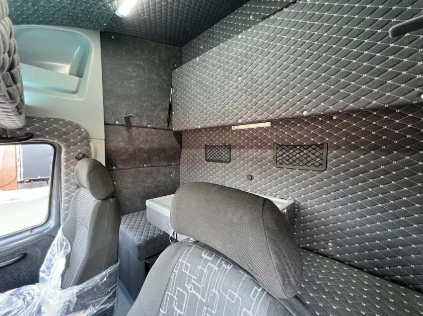 Закабинный спальник на Газель бизнес