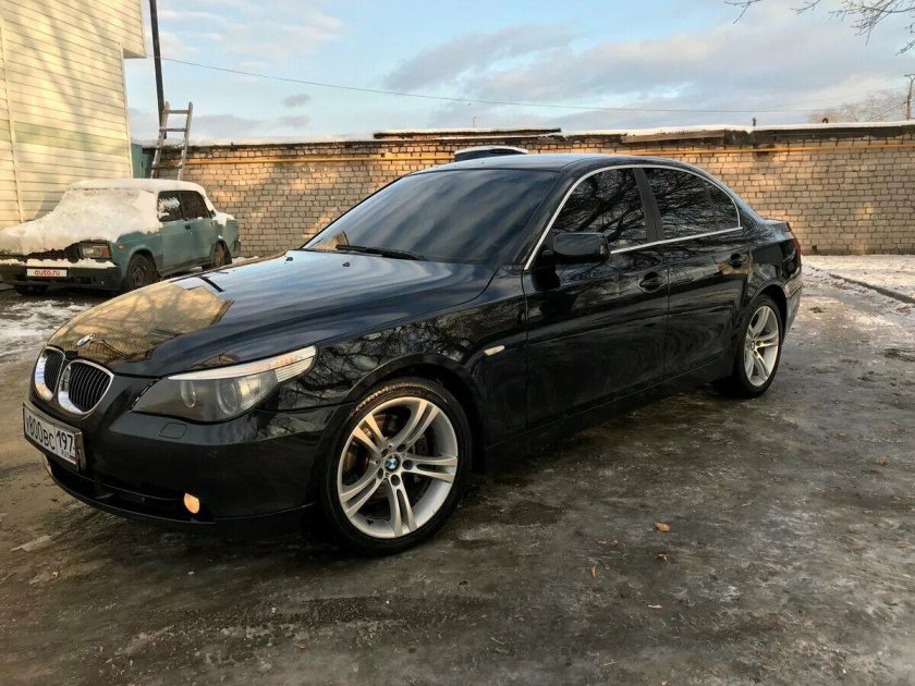 BMW 5 (e60) 525 i
