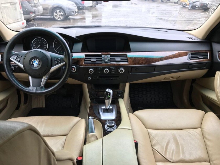 БМВ 525 е60 2009