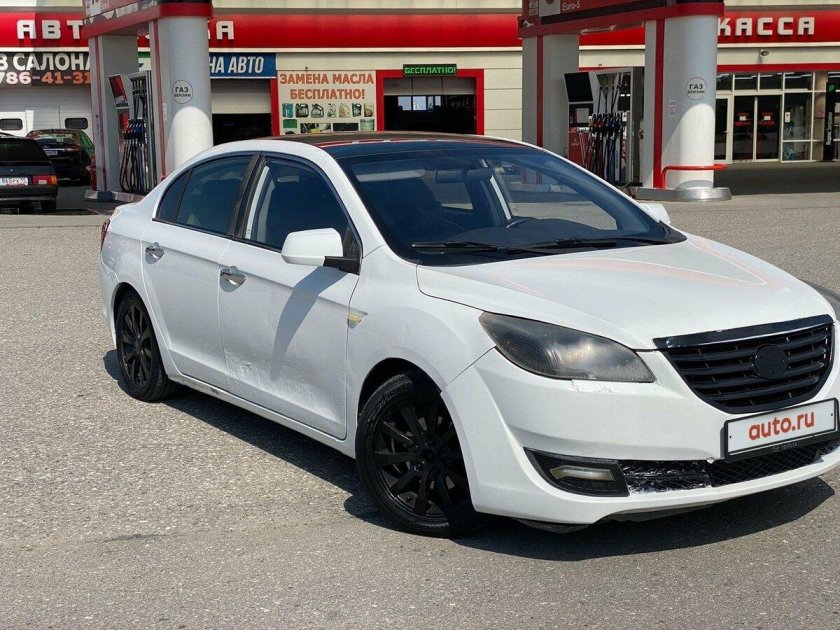 Тойота Королла 2008 белая