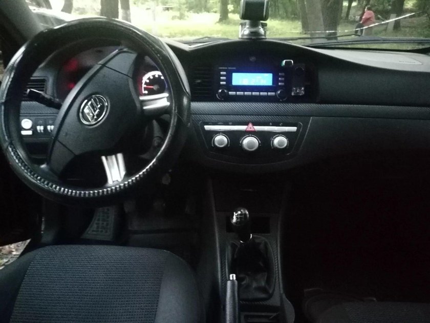 Лифан Солано 620 салон