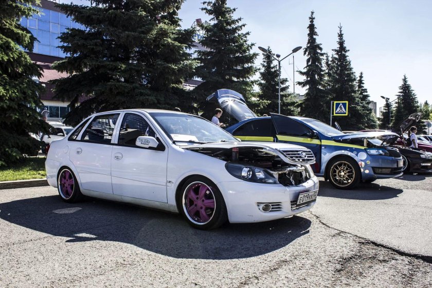 Lifan Breez 520 stance