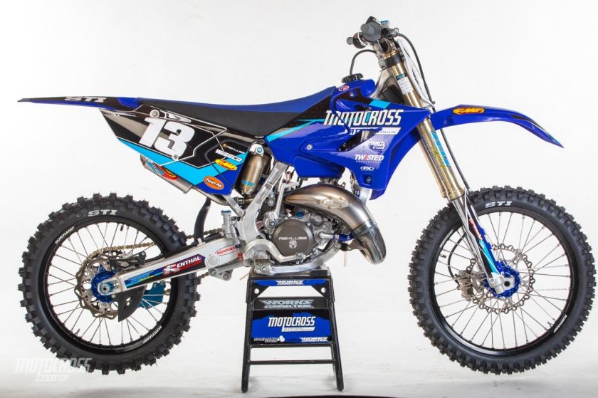 Yamaha yz125 мотокросс