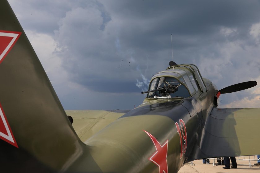 Ил 2 штурмовик самолет