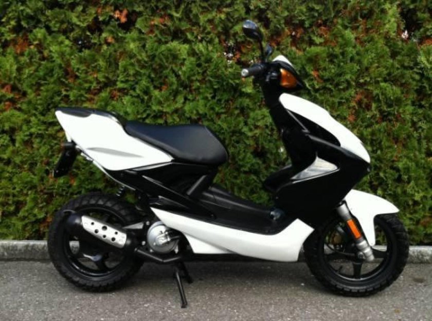 Yamaha Aerox 50